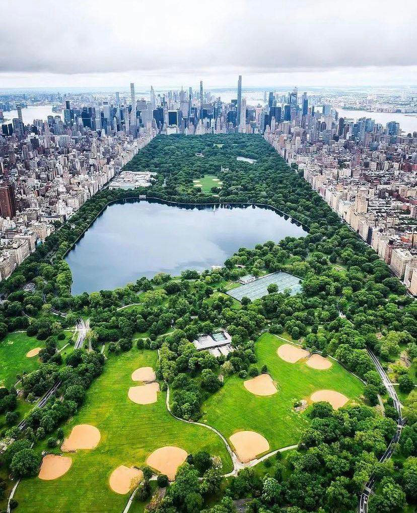 Gallery 2223405 image 1