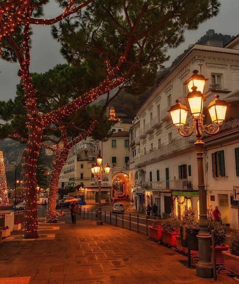 Gallery 2223706 image 1