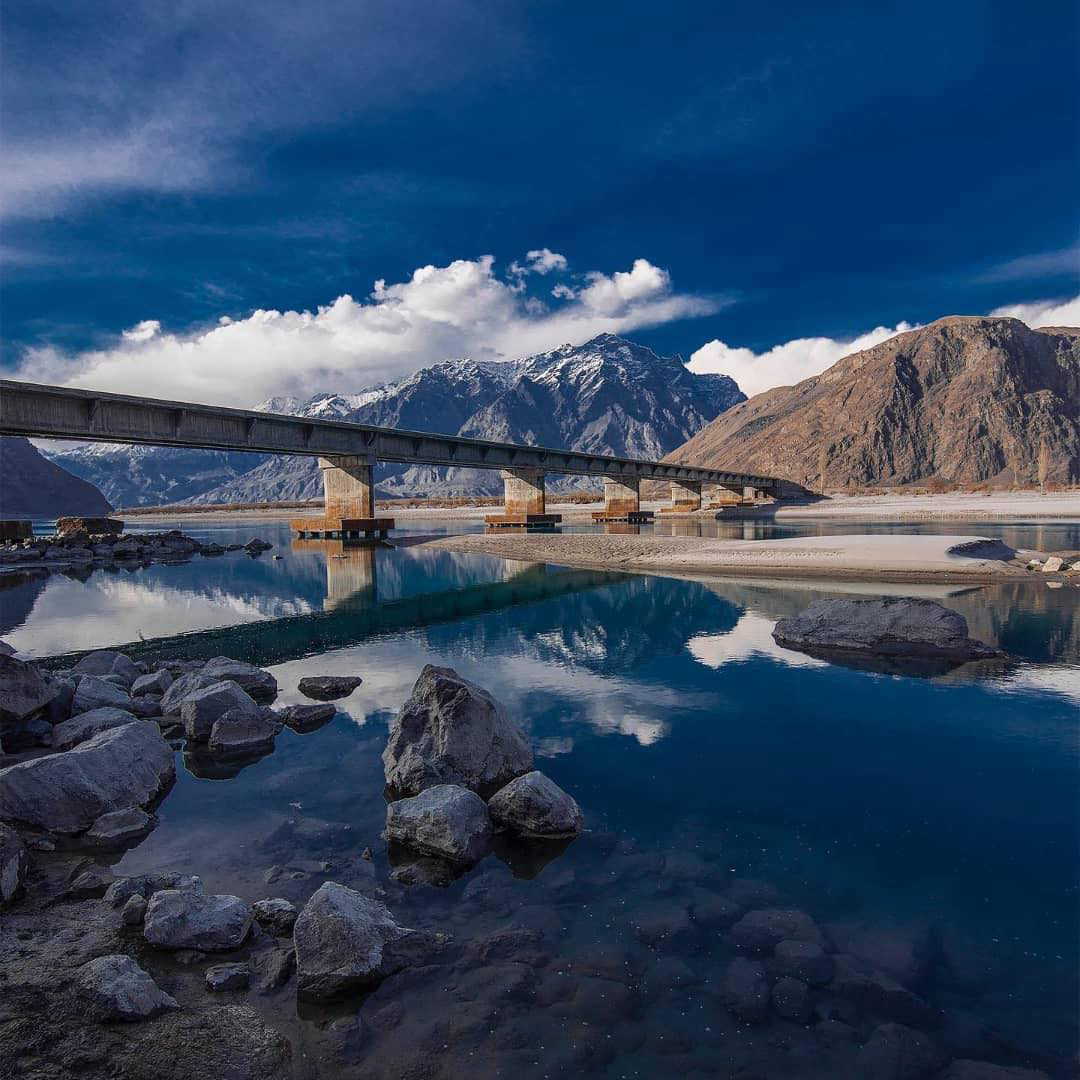 Gallery 2223874 image 1