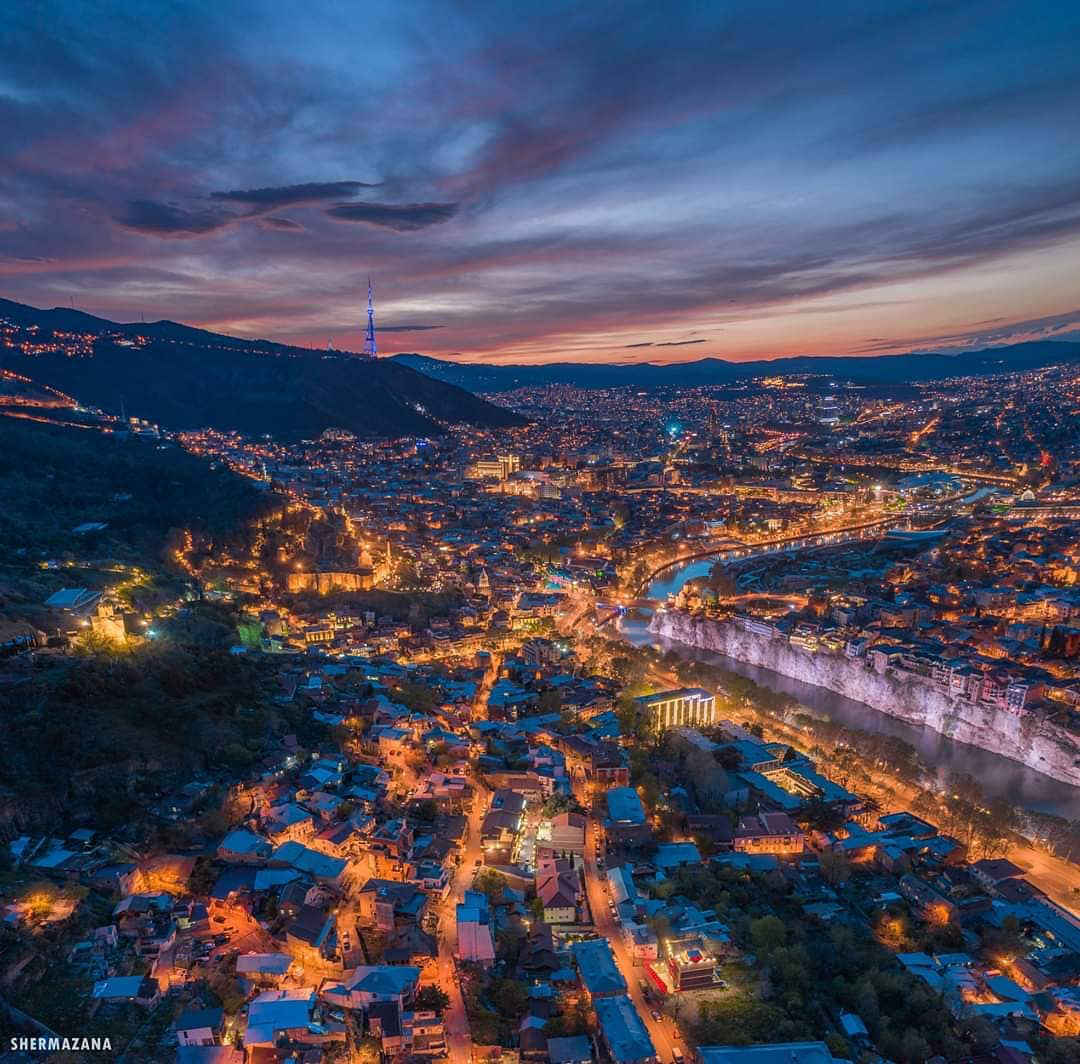 Gallery 2223979 image 1