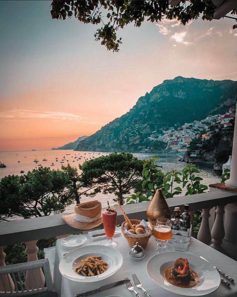 Gallery 2223118 image 1