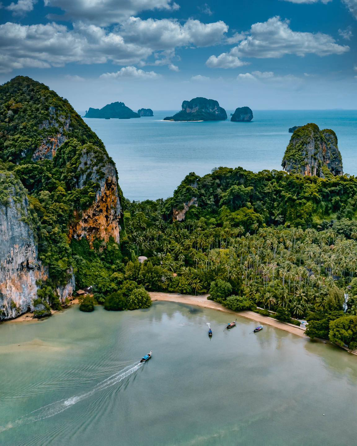 Gallery 2223167 image 1