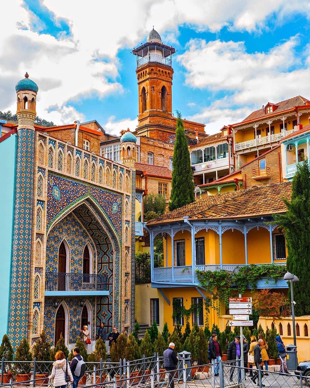 Gallery 2223986 image 1